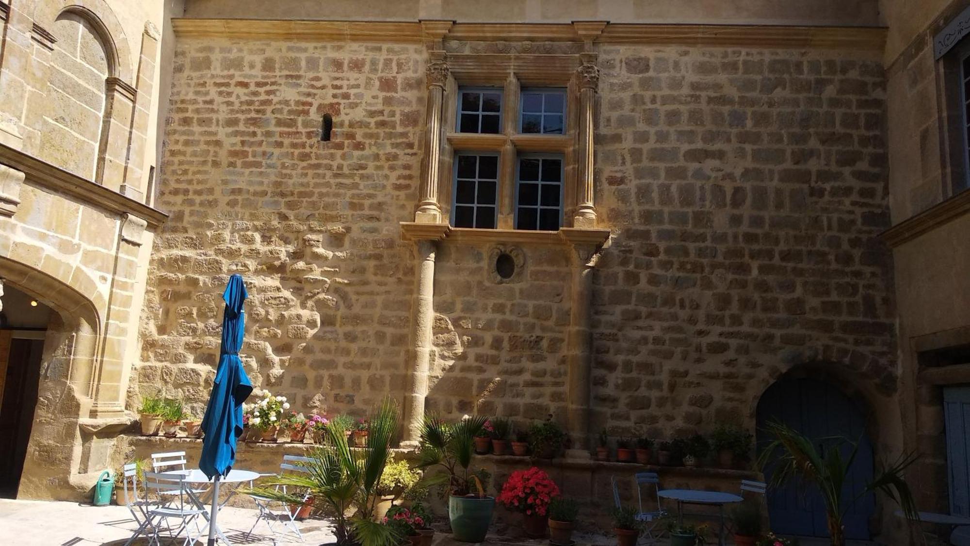 Chateau De Puicheric Luaran gambar
