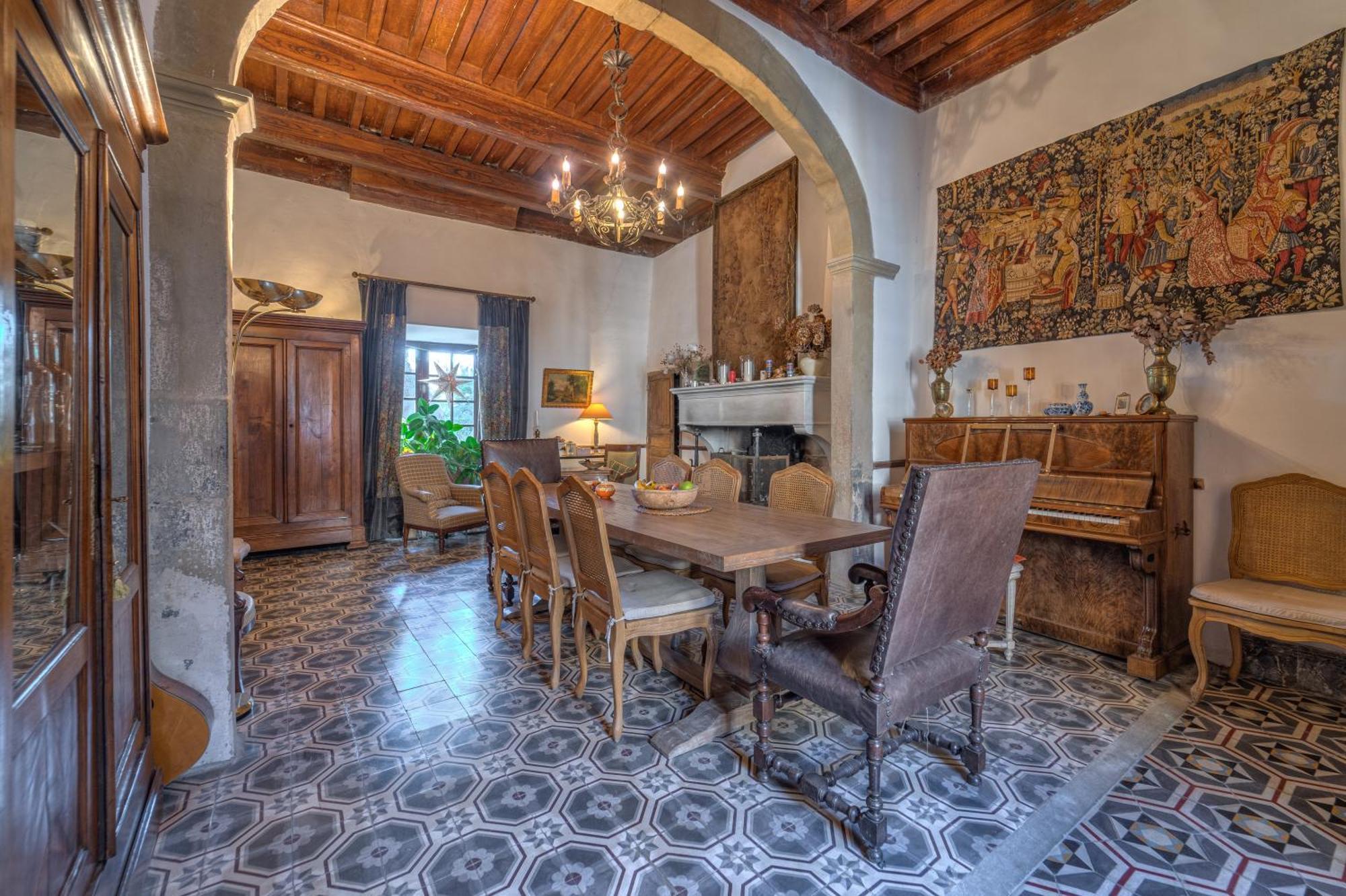 Chateau De Puicheric Luaran gambar